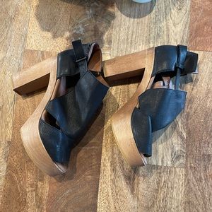 NEW HAND MADE MALABABA PLATFORM HEELS IN 39